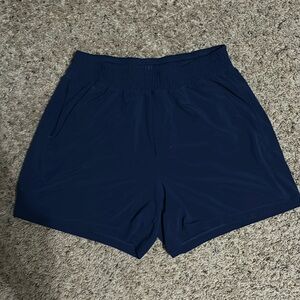 navy blue lululemon men’s shorts 5” inseam size medium